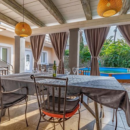 Villa Agneza ميدولين المظهر الخارجي الصورة